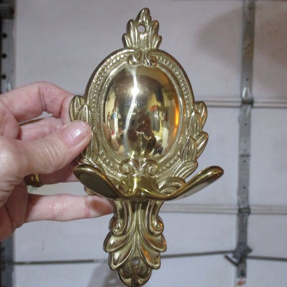 Dual brass hook / hangar for towels, bath robes, etc - Picture 3 of 7